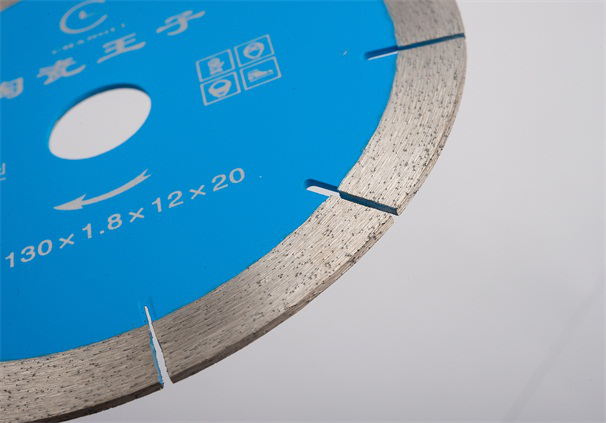 金剛石顆粒加工工藝影響著陶瓷切割片什么牌子好？